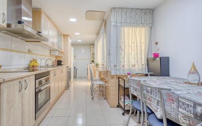 Kitchen of Flat for sale in Igualada  with Heating and Balcony