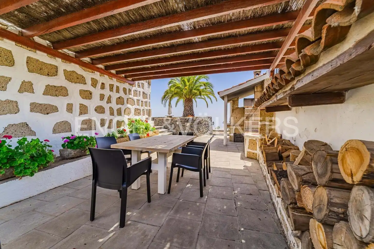Terrassa de Casa o xalet en venda en Granadilla de Abona amb Aire condicionat, Terrassa i Moblat