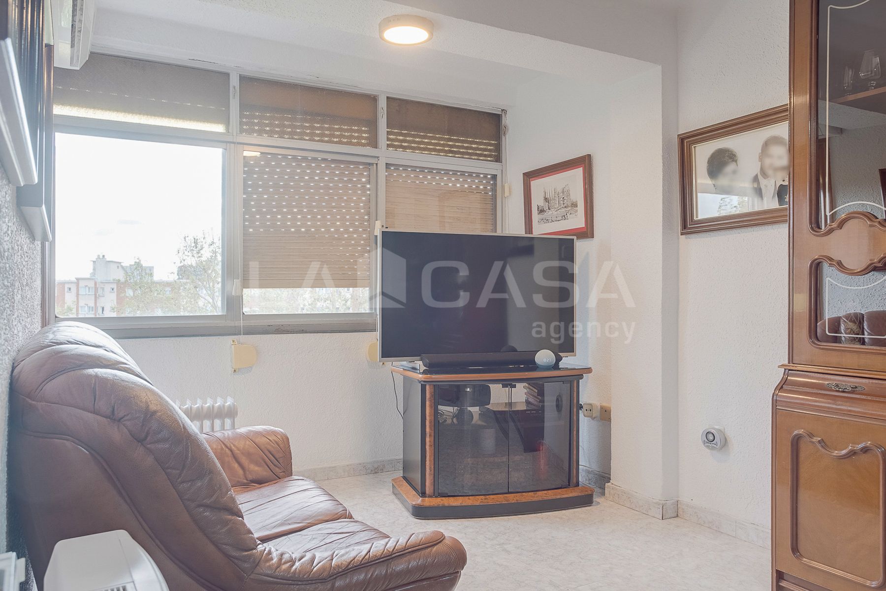 Living room of Flat for sale in  Barcelona Capital  with Balcony