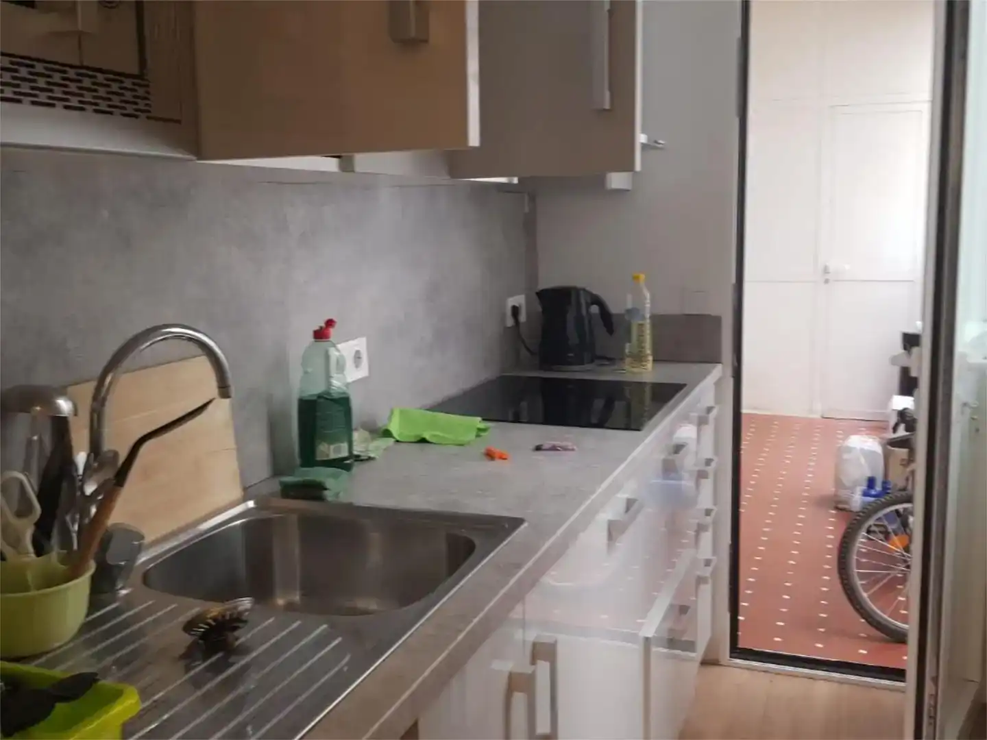 Küche von Wohnung zur Miete in  Madrid Capital