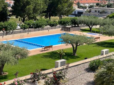 Appartement compact avec piscine à vendre à Alcanar
