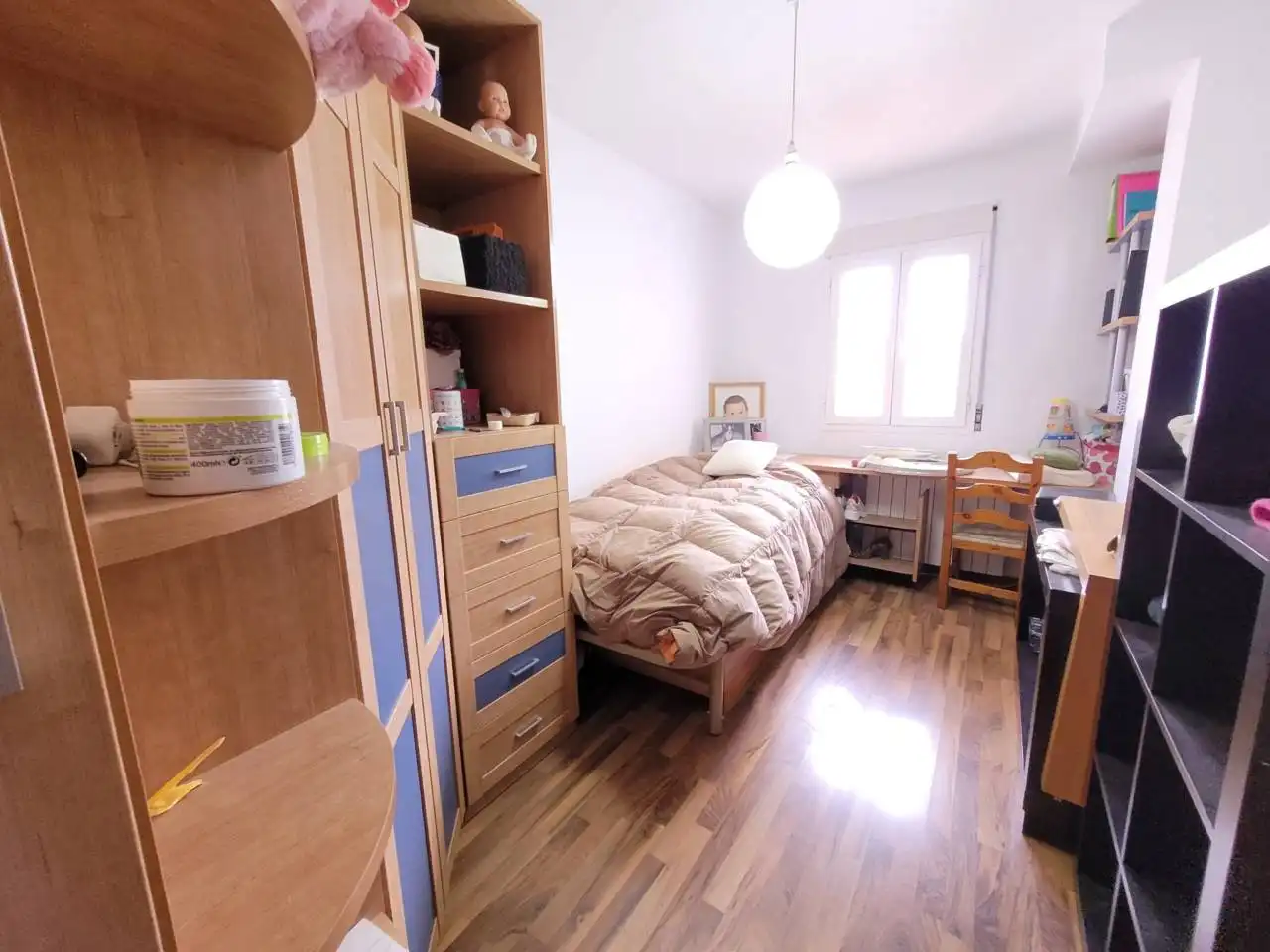 Habitación de Ático en venta en Baza con Calefacción, Terraza y Amueblado
