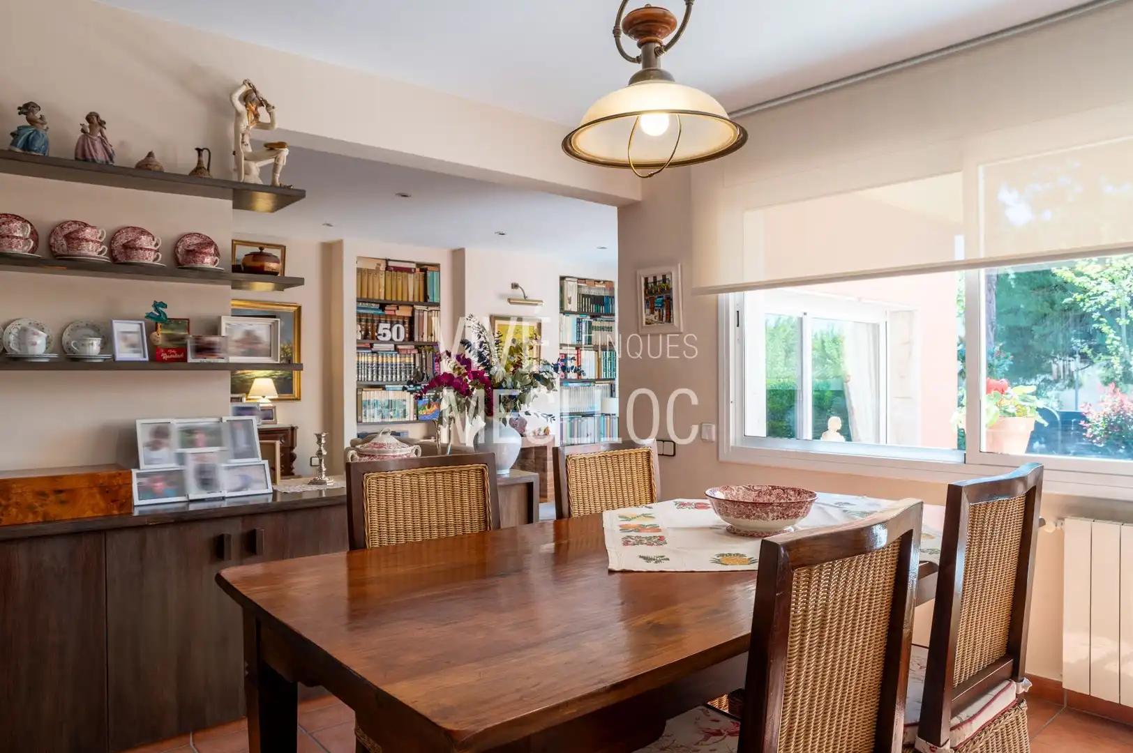 Comedor de Casa o chalet en venta en El Masnou con Aire acondicionado, Calefacción y Jardín privado