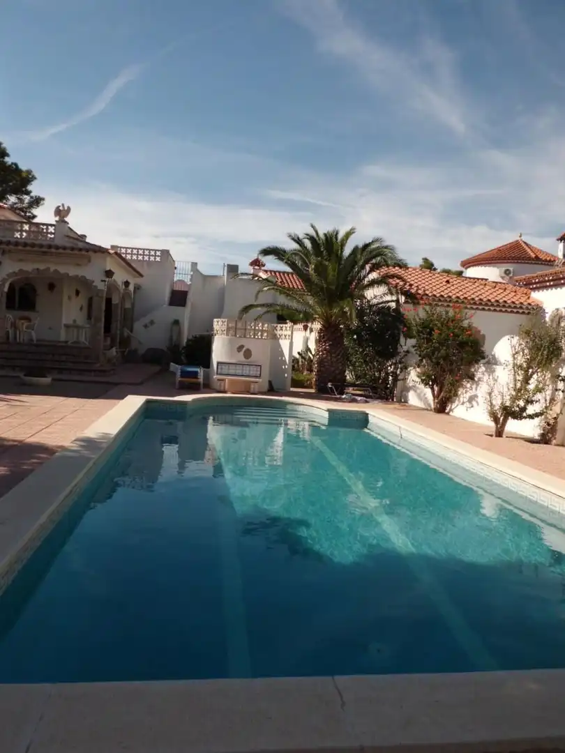 Villa avec piscine à vendre à Miami Platja, imagen 8