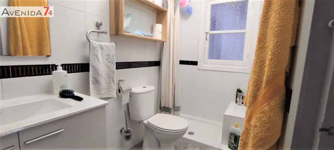 Bathroom of Houses for sale in Águilas  with Air Conditioner, Heating and Terrace