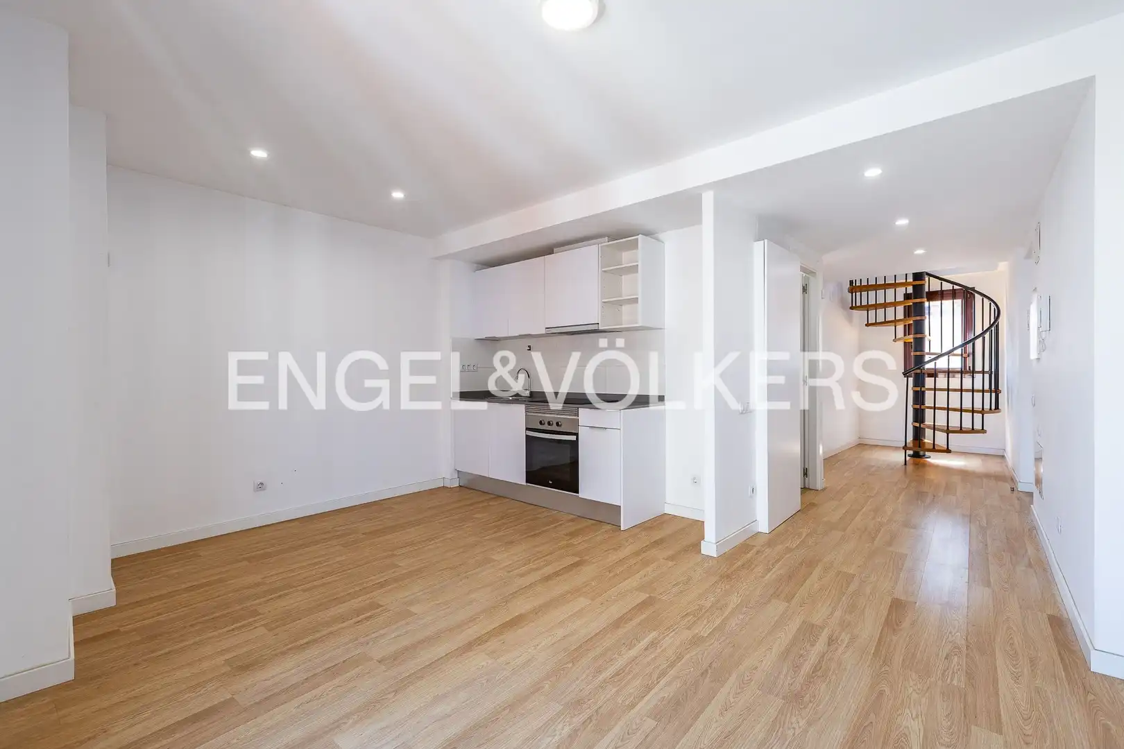 Maisonette zum Verkauf in Manresa mit Heizung, Terrasse und Balkon