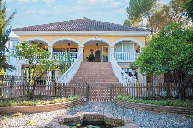 Casa-chalet en Venta en Pinos de Alhaurín