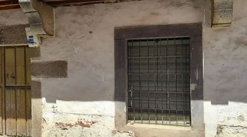 Foto 2 de Casa adosada en venda a Calle de la Seda, 72, Becedas, Ávila