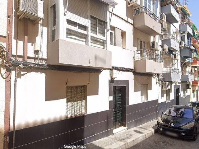 Piso en Venta en Calle Bilbao, 6 en Peñamefecit - Avda Barcelona