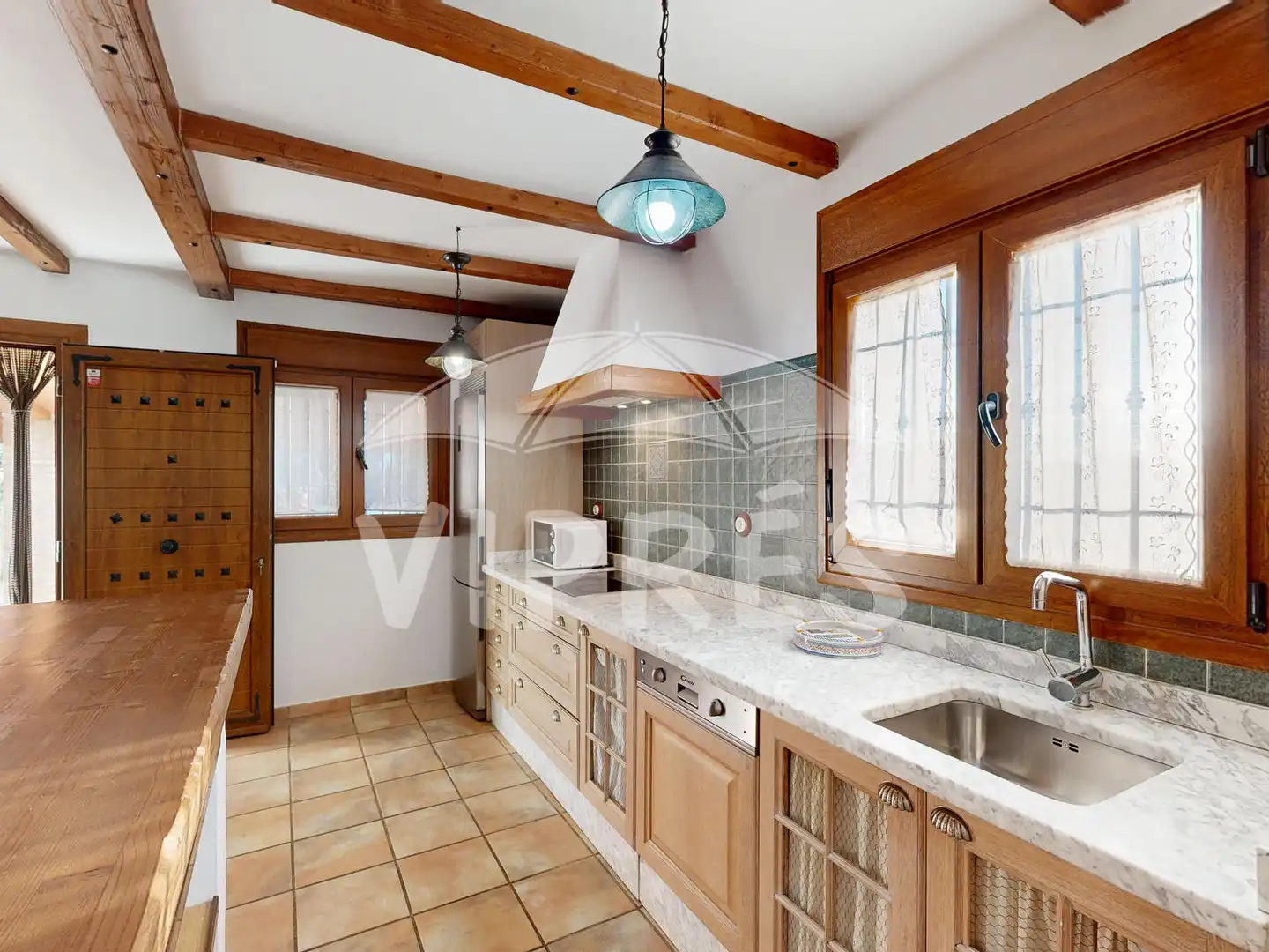 Cocina de Finca rústica en venta en Casar de Cáceres con Calefacción y Trastero