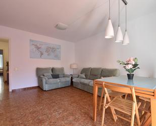 Living room of Flat for sale in Vilanova i la Geltrú  with Balcony