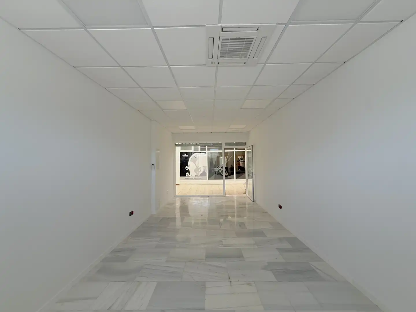 Local en venta en Las Rozas de Madrid con Aire acondicionado, Calefacción y Alarma