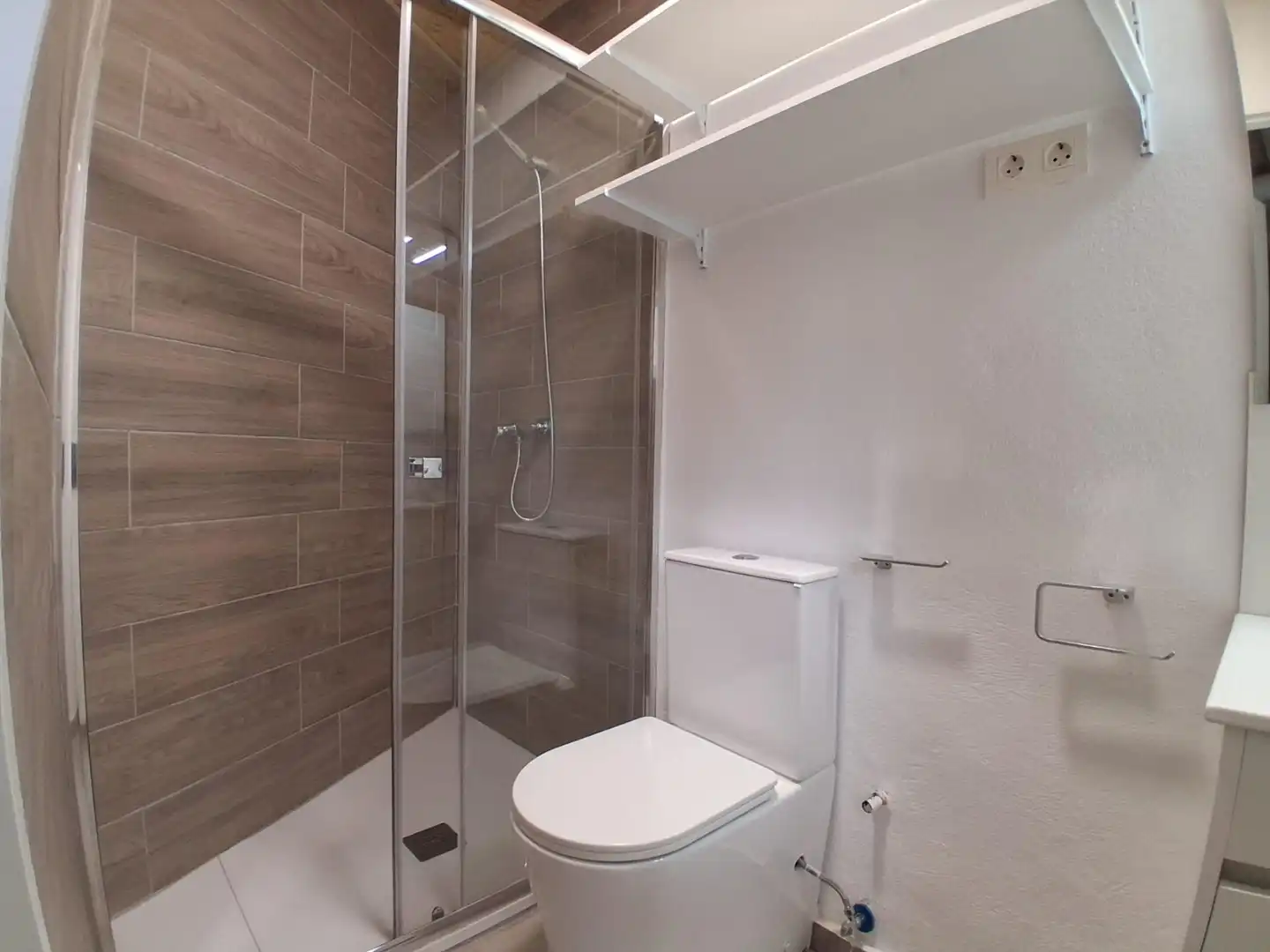 Study for rent in Hospital - Plaza del Real