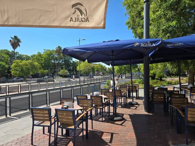 Local comercial en Alquiler en Ciudad Expo