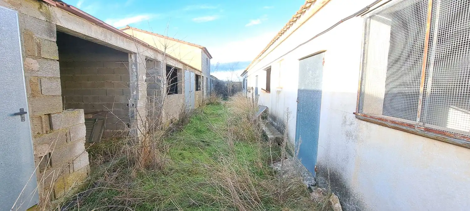 Residencial en venda a Pertusa