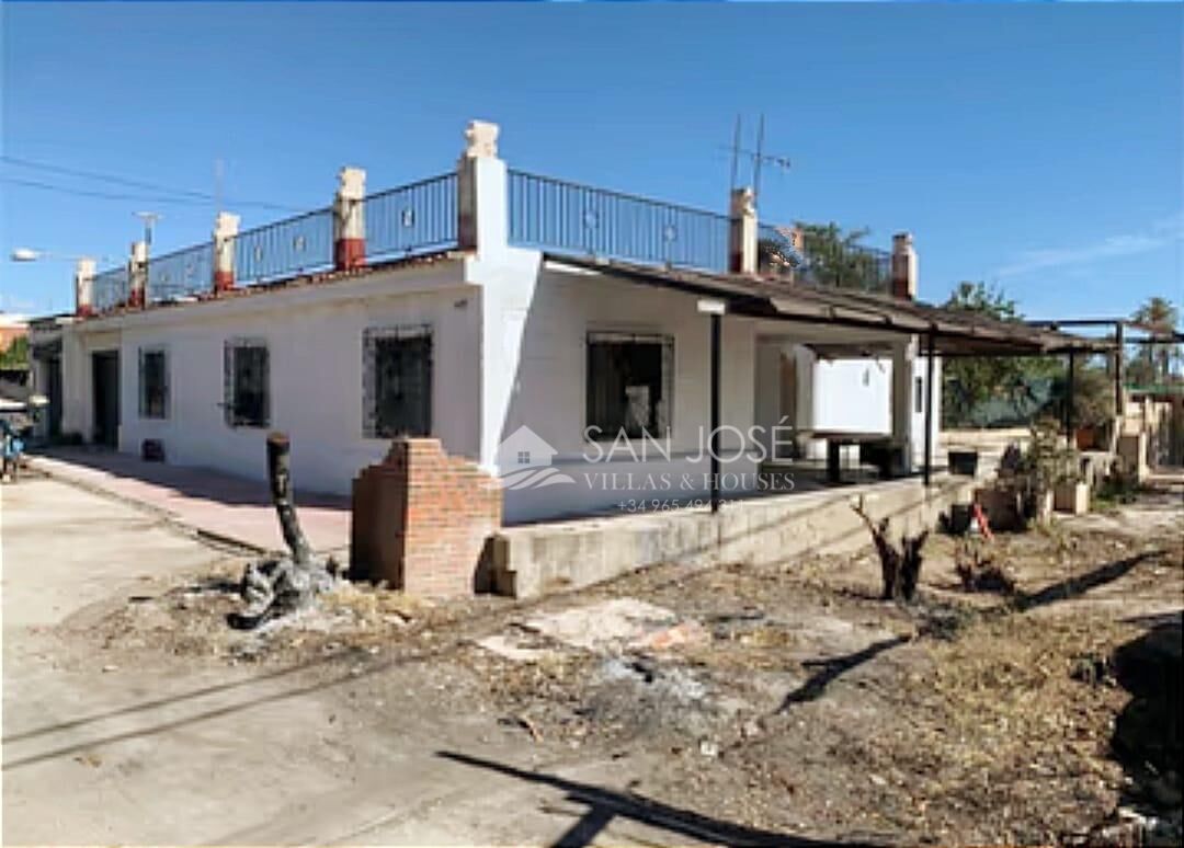 Vista exterior de Casa o chalet en venta en Elche / Elx