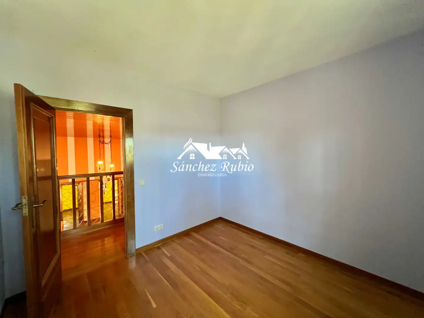 Bedroom of Houses for sale in Torrelodones  with Heating, Private garden and Parquet flooring