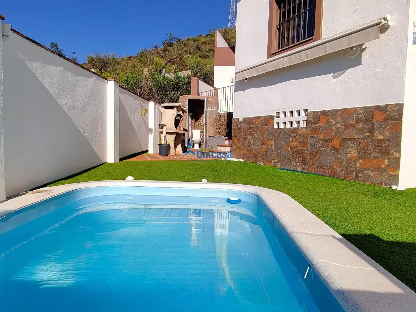 Piscina de Casa o chalet en venta en Málaga con Aire acondicionado, Jardín privado y Amueblado