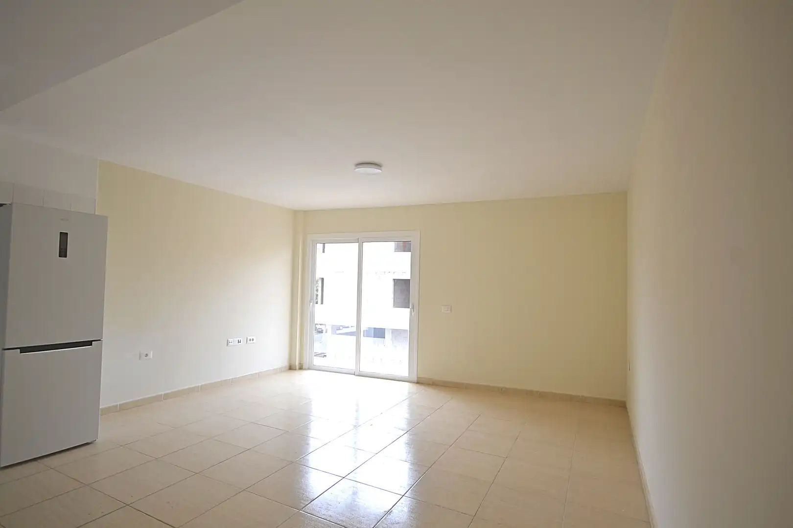 Piso en venta en Granadilla de Abona con Amueblado y Balcón