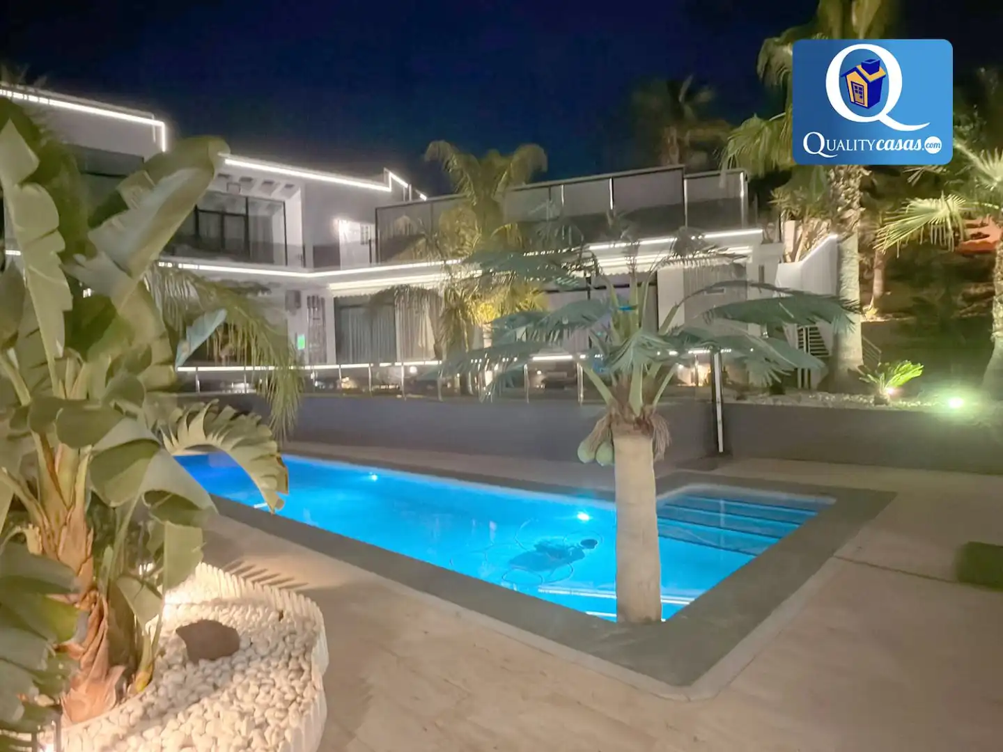 Piscina de Casa o chalet en venta en Busot con Aire acondicionado, Calefacción y Terraza