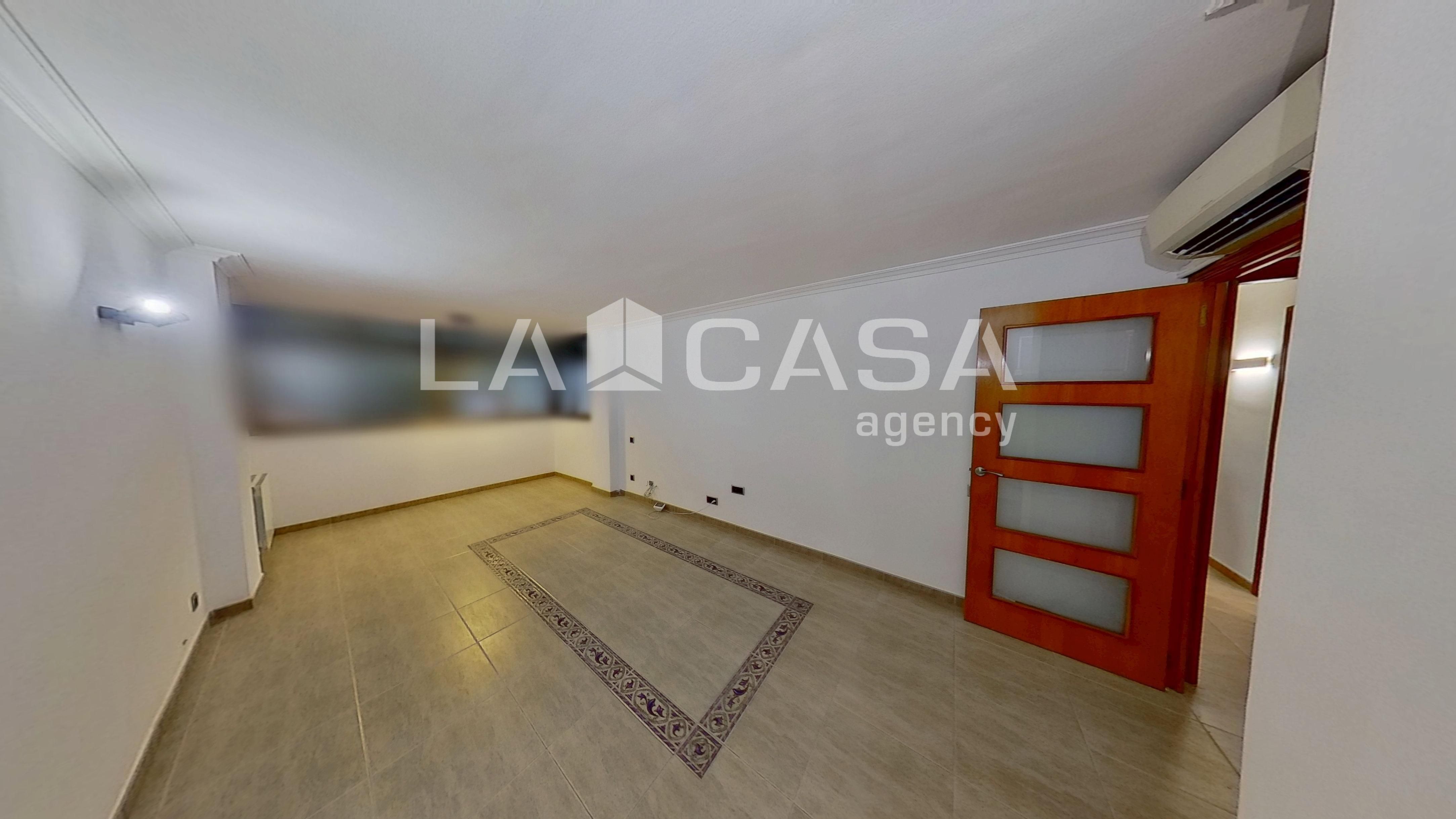 Flat for sale in  Barcelona Capital