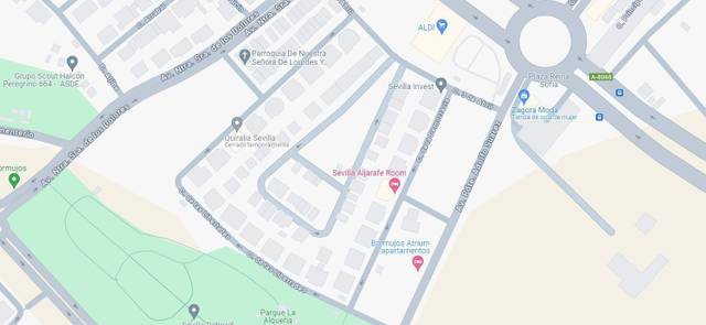 Casa adosada en Venta en Zona Universitaria