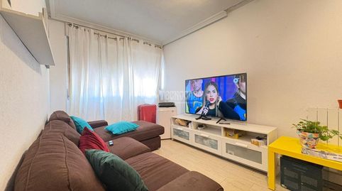 Foto 2 de Piso en venta en Juan de la Cierva, Getafe