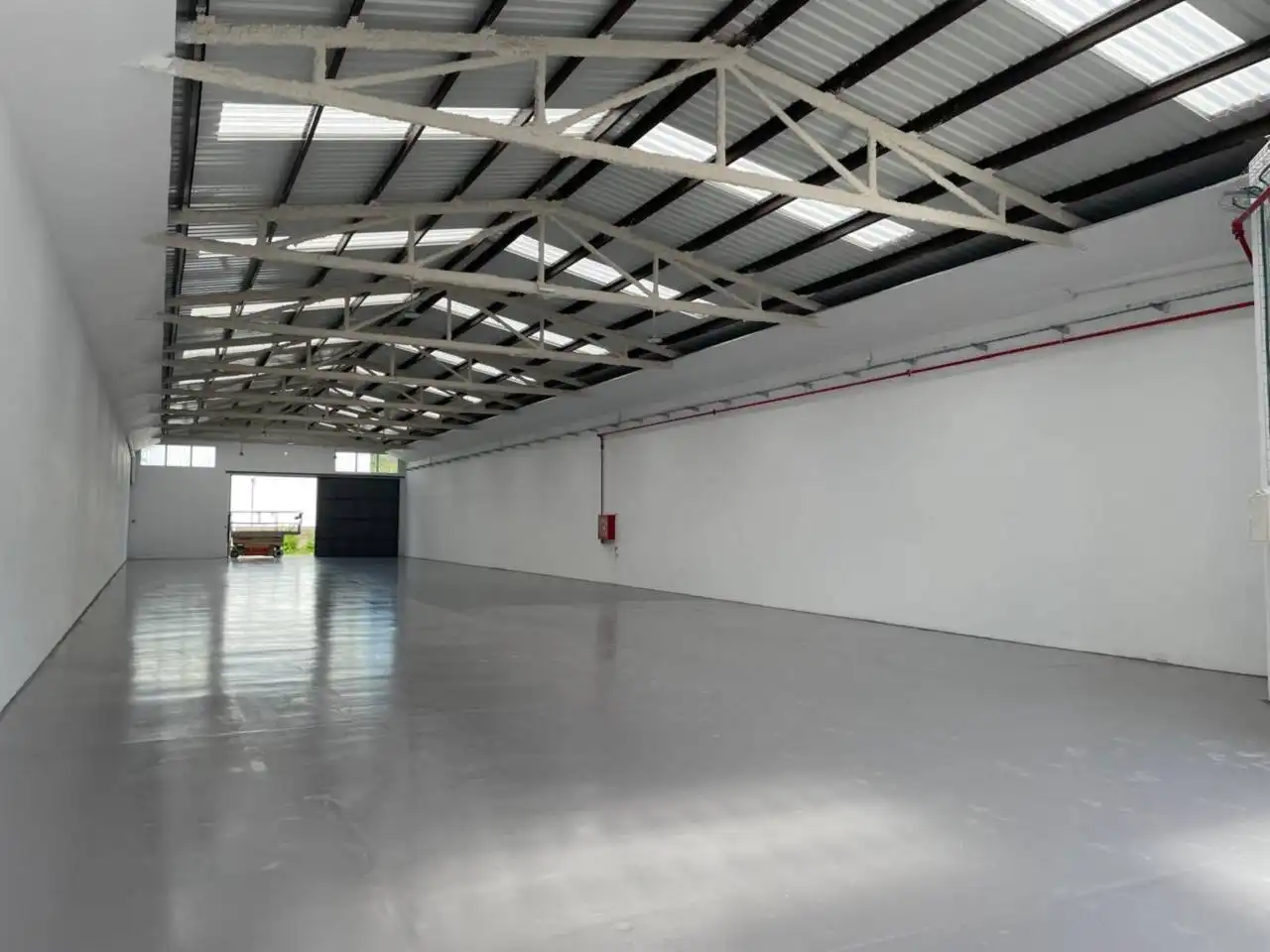 Industrial buildings for rent in Canovelles