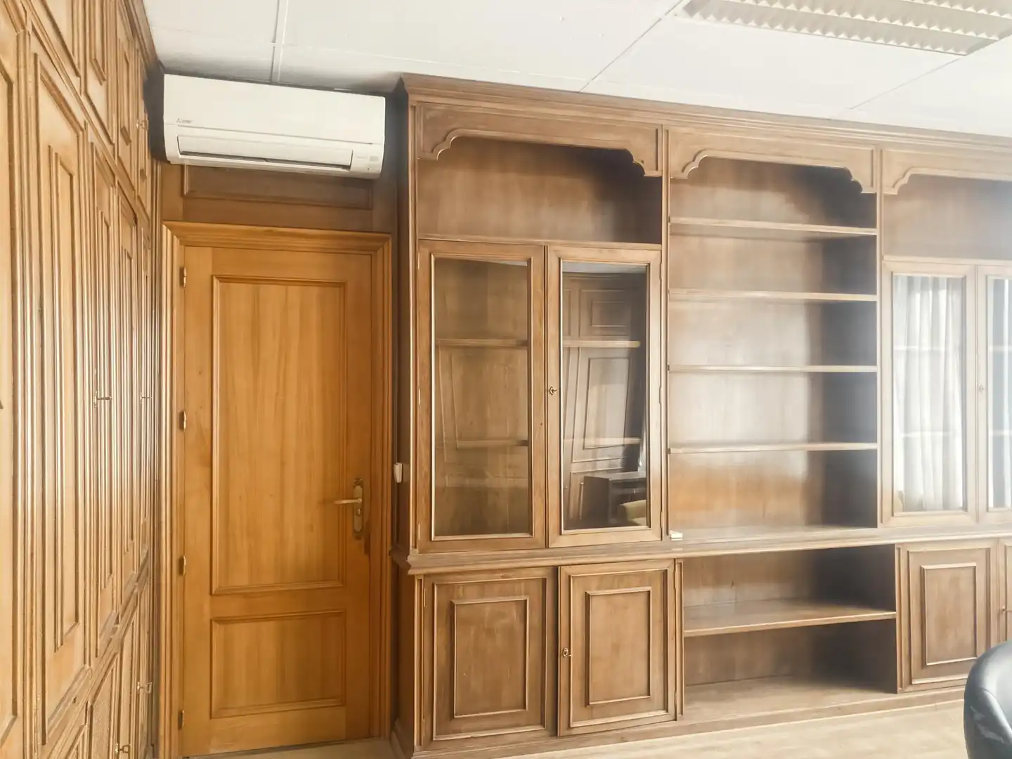 Office space to rent in Plaza JACINTO BENAVENTE, imagen 7