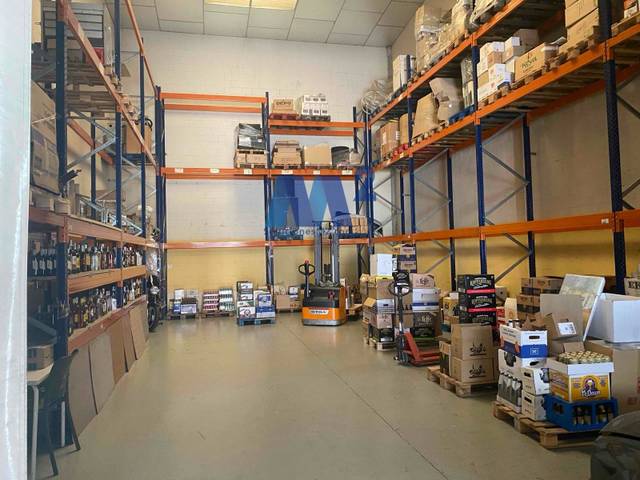 Nave industrial en Venta en El Barral Ferial