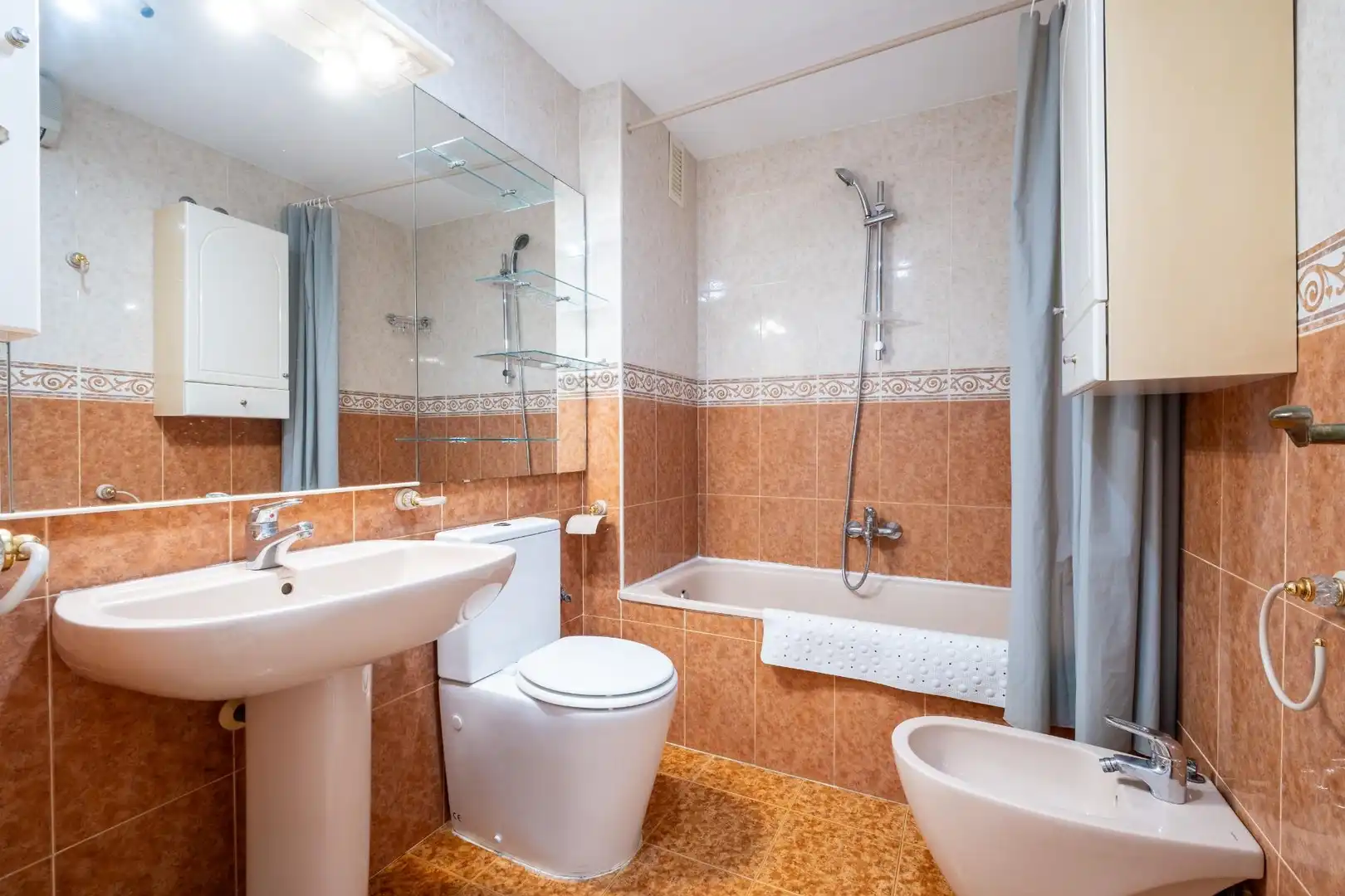Appartement compact avec ascenseur à louer à Alfara del Patriarca, imagen 6