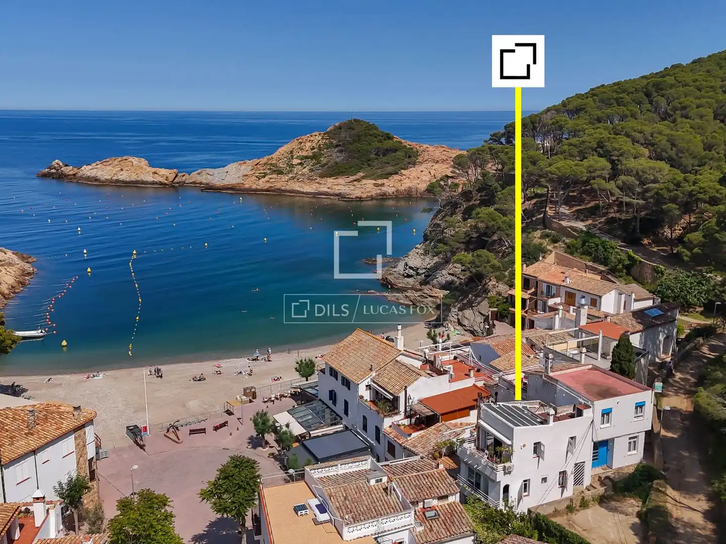 Vista exterior de Pis en venda en Begur amb Terrassa i Balcó