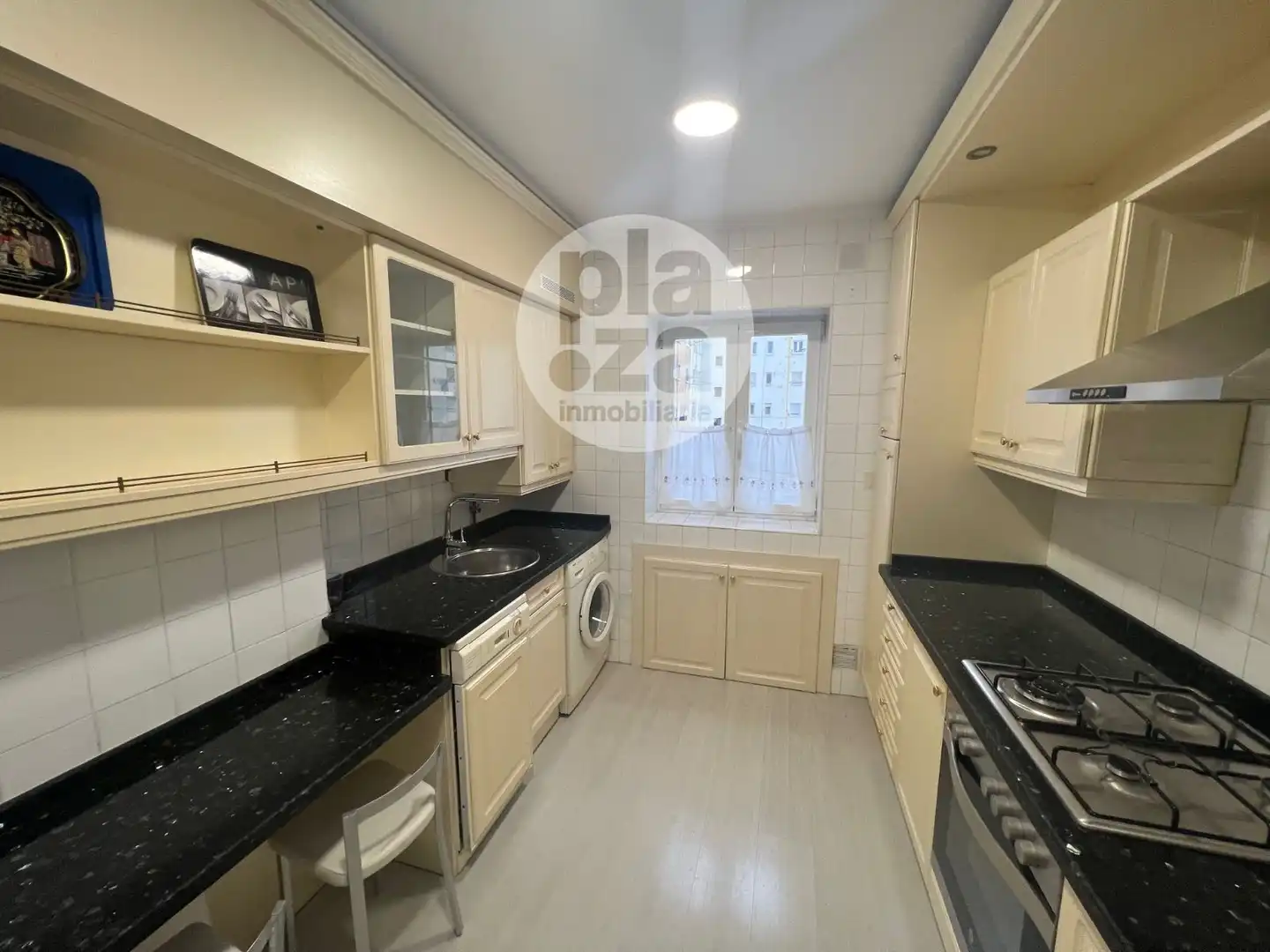 Kitchen of Flat for rent in Burgos  with Heating and Furnished