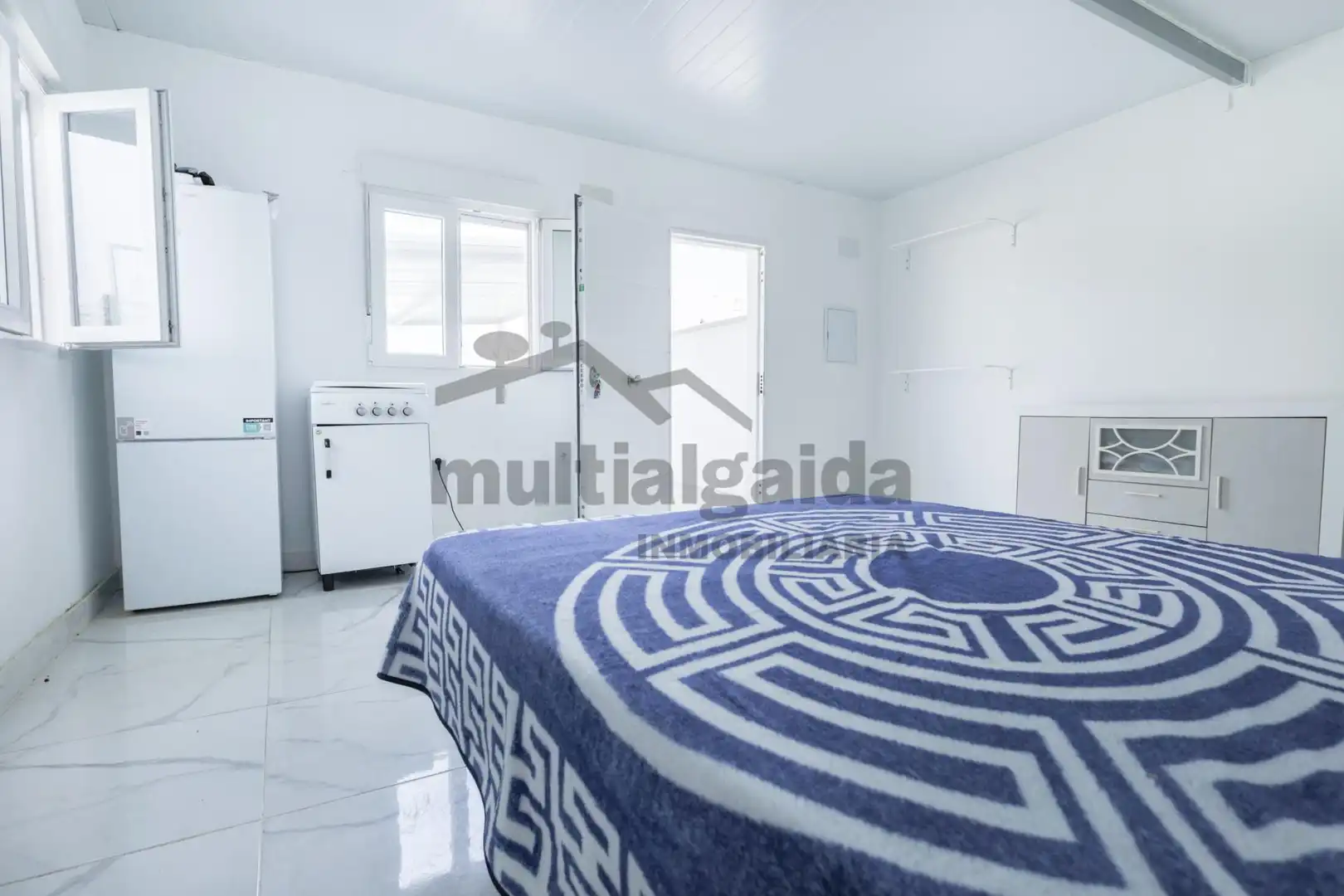 Bedroom of Country homes for sale in Sanlúcar de Barrameda  with Swimming Pool