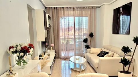 ltpgtEspectacular apartamento de 3 dormitorios con vistas al mar en BenidormltpgtltpgtDescubre este magniacutefico apartamento sit