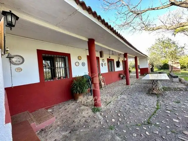 Vista exterior de Finca rústica en venta en Adamuz
