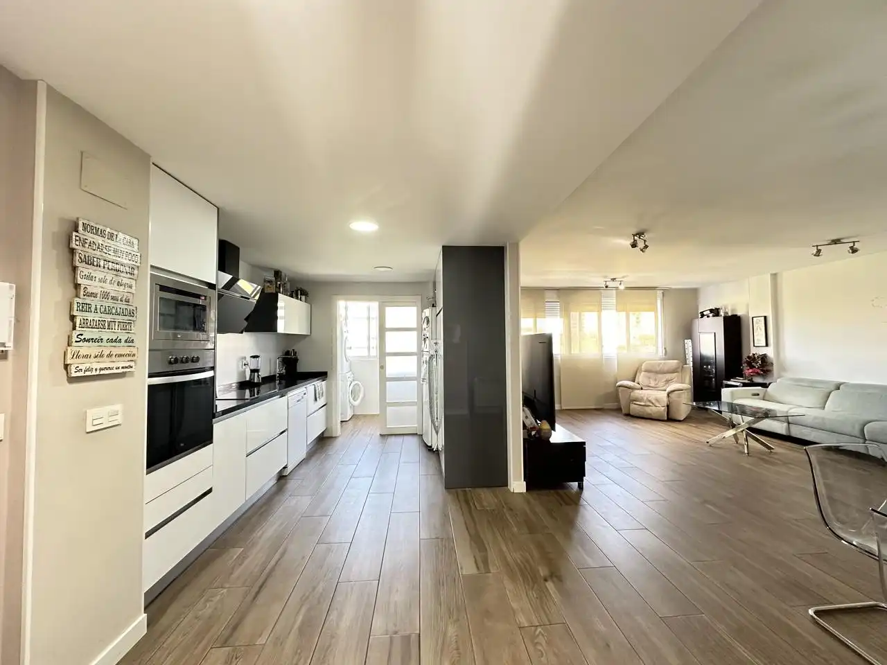Kitchen of Flat for sale in Alicante / Alacant  with Air Conditioner, Parquet flooring and Storage room