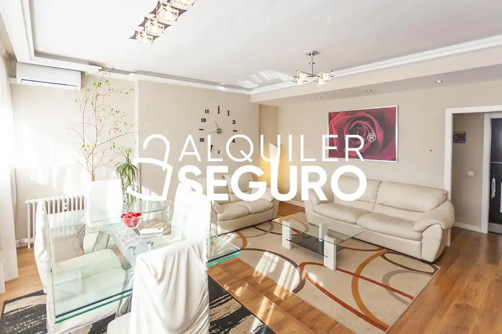 Flat with lift to rent in de Agustin de Foxá, imagen 4