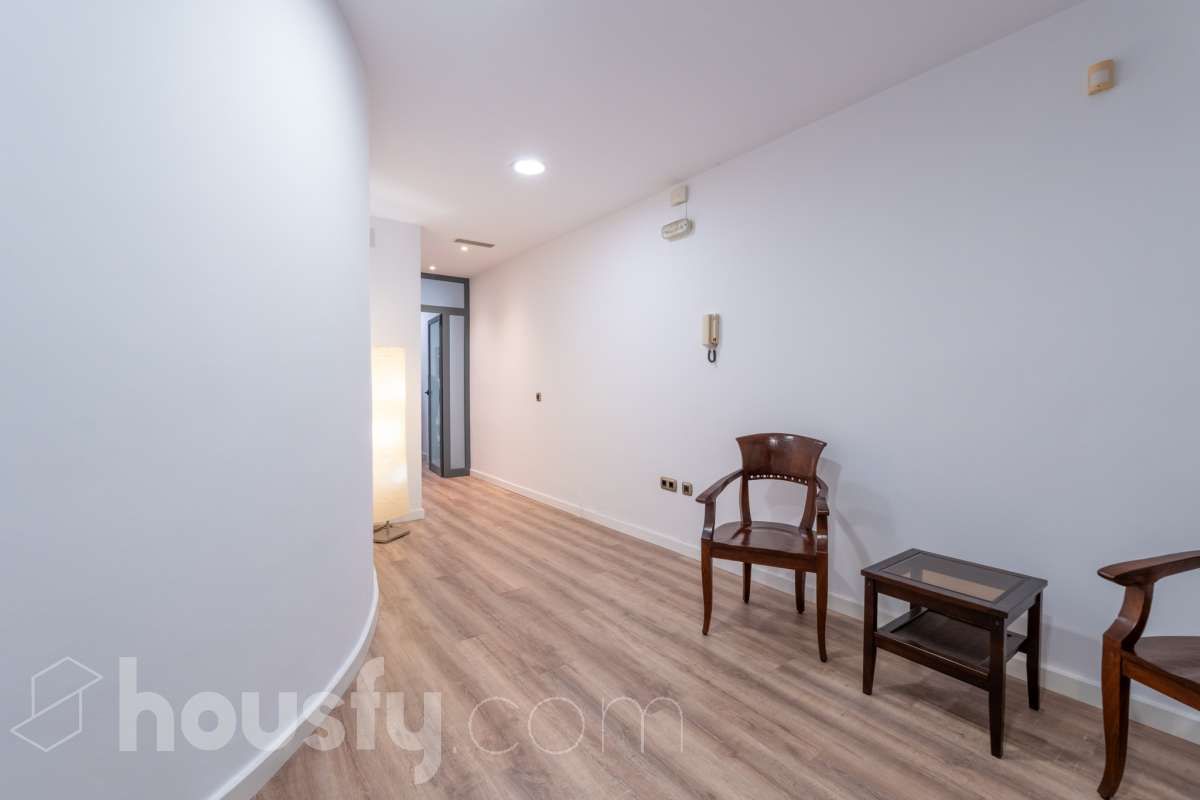 Premises for sale in Vilanova i la Geltrú  with Air Conditioner