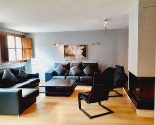 Living room of Flat to rent in Ezcaray  with Heating, Oven and Washing machine