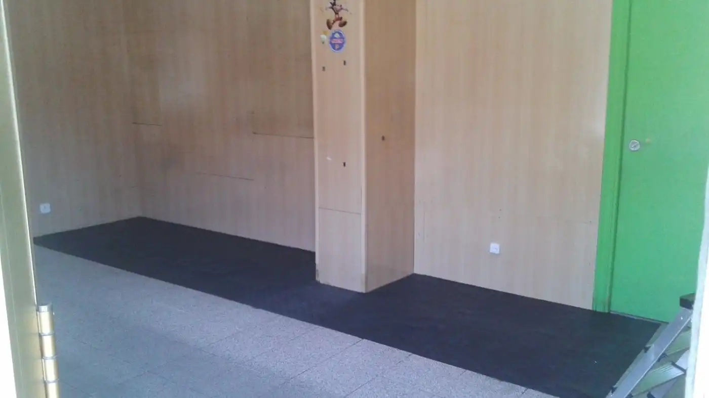 Local comercial en venta en PLAZA GUTIERREZ SEMPRUN 1, imagen 10