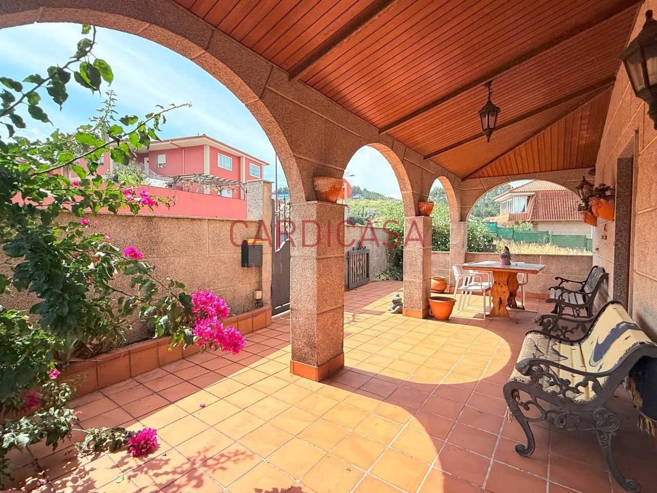Jardí de Casa o xalet en venda en Vigo  amb Calefacció, Jardí privat i Parquet