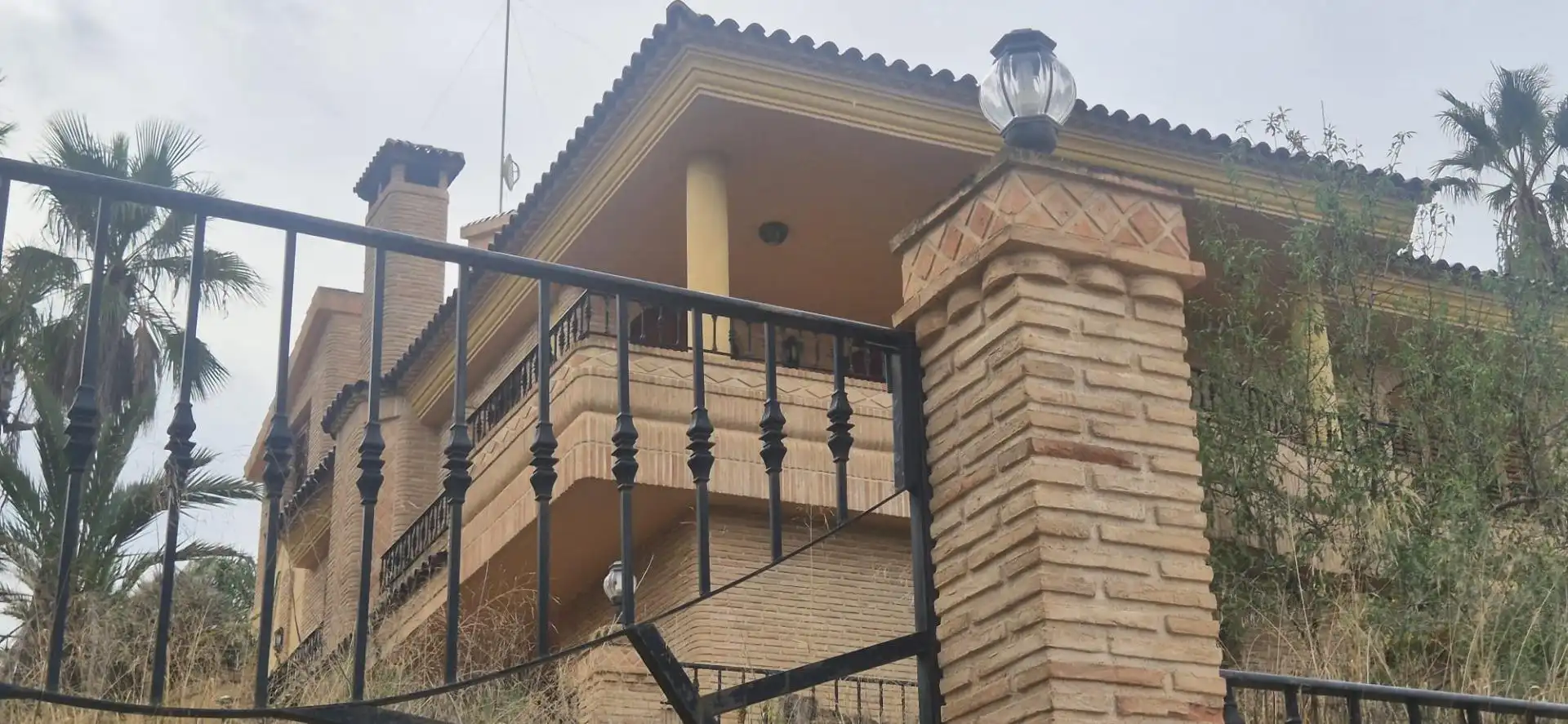 Chalet con piscina en venta en Calle de las Islas Medas 7, imagen 4