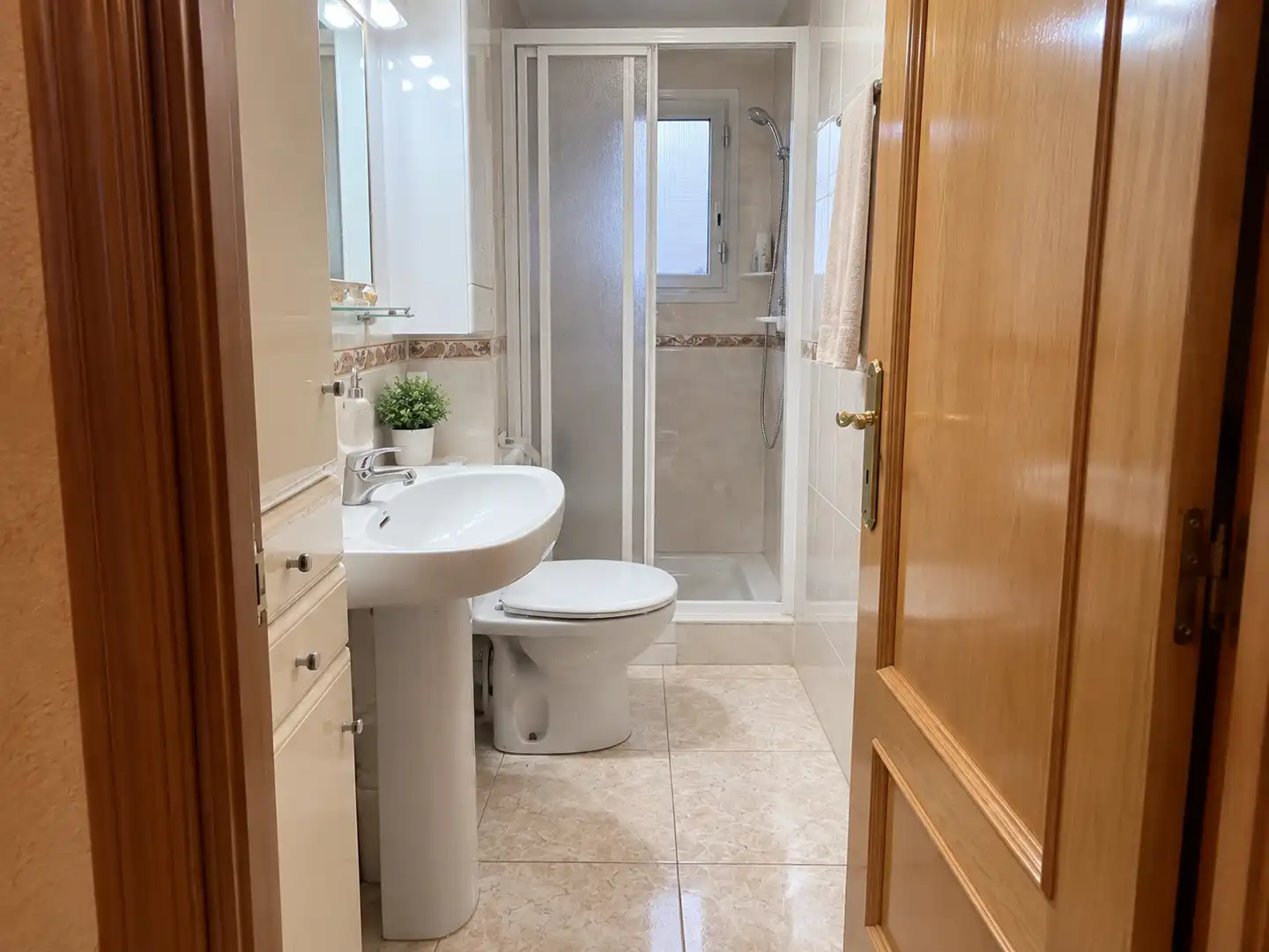 Flat with terrace for sale in Calle de Pedro Laborde, imagen 25