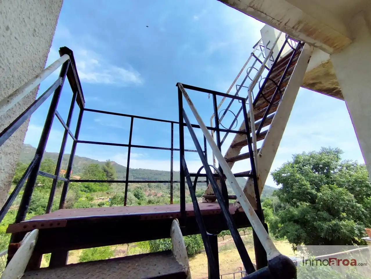 Vista exterior de Casa o chalet en venta en Gátova con Jardín privado, Terraza y Piscina