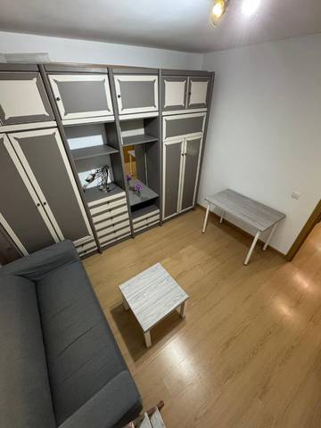 Apartamento en Venta en Calle de Santa Isabel en Embajadores - Lavapiés