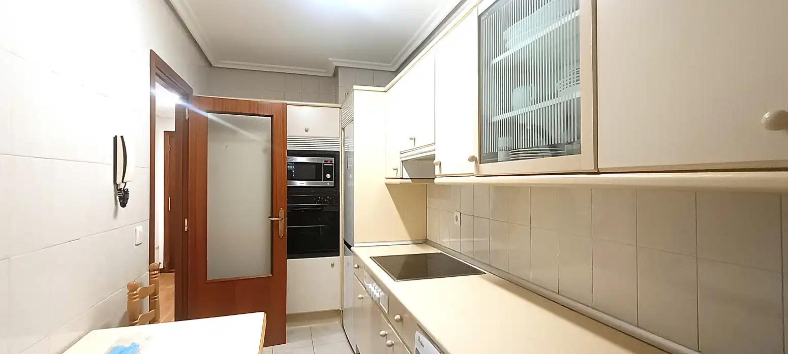 Kitchen of Flat for rent in Burlada / Burlata  with Heating, Parquet flooring and Terrace