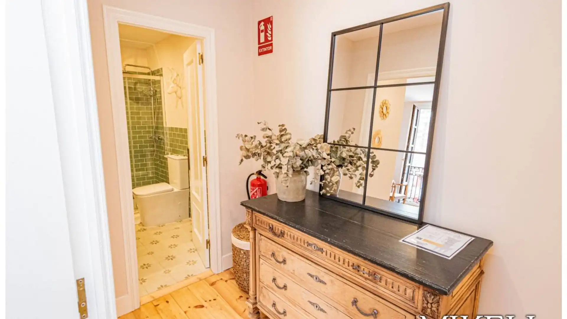 Bathroom of Flat for sale in Comillas (Cantabria)  with Heating and Balcony