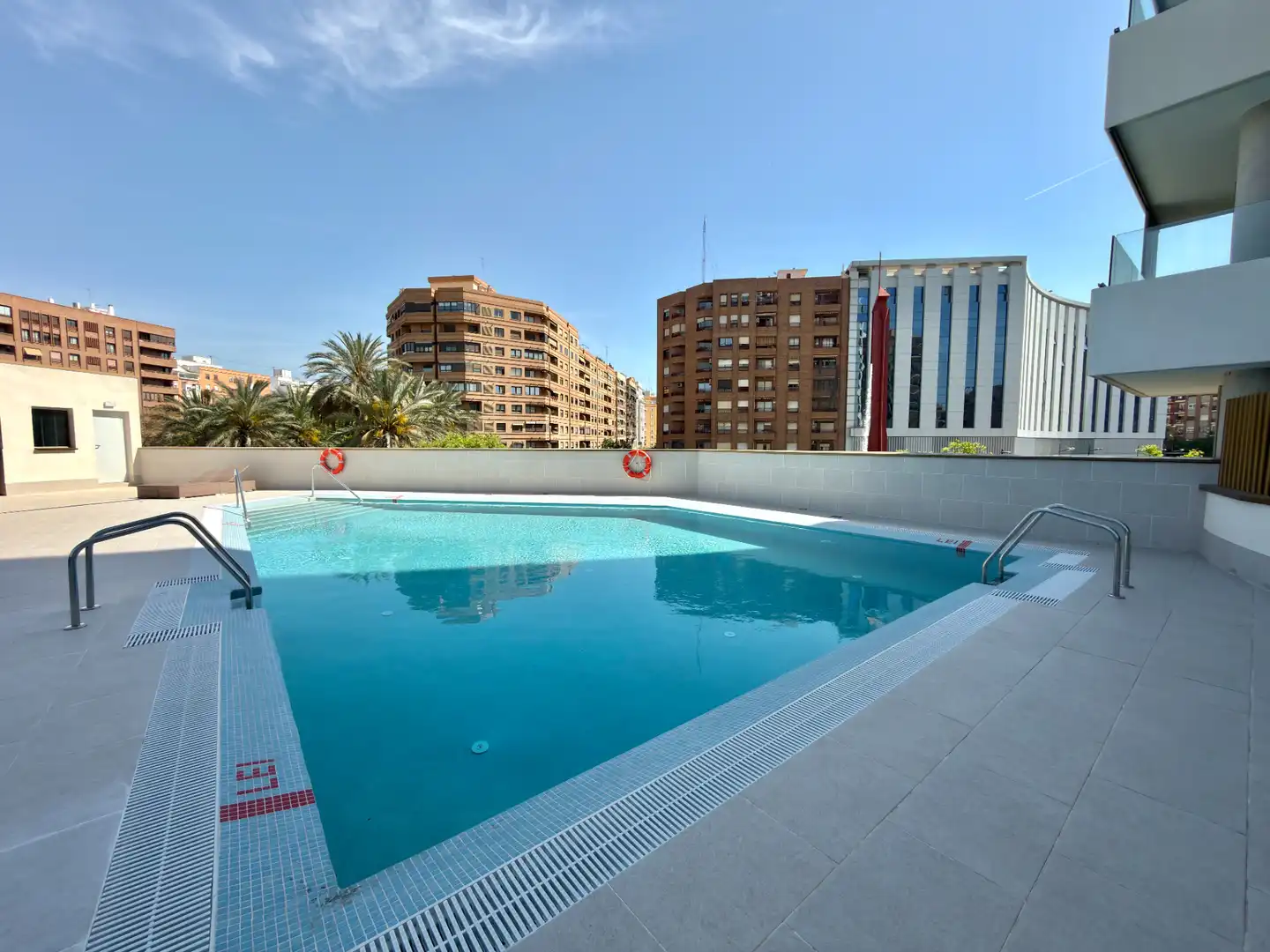 Swimming pool of Flat for sale in Valencia  with Air Conditioner, Parquet flooring and Terrace