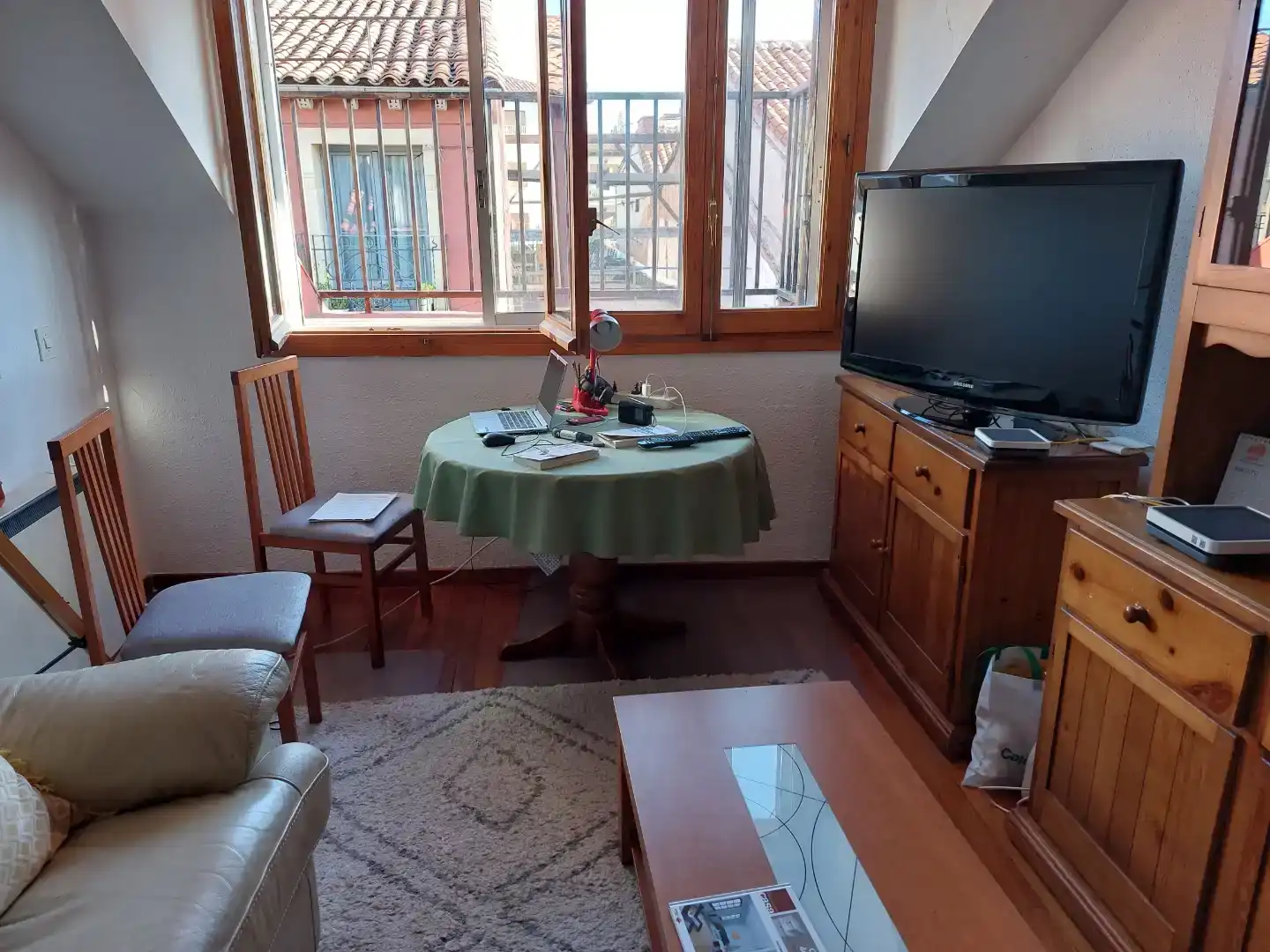 Sala de estar de Ático en venta en Soria Capital  con Parquet, Horno y Balcón